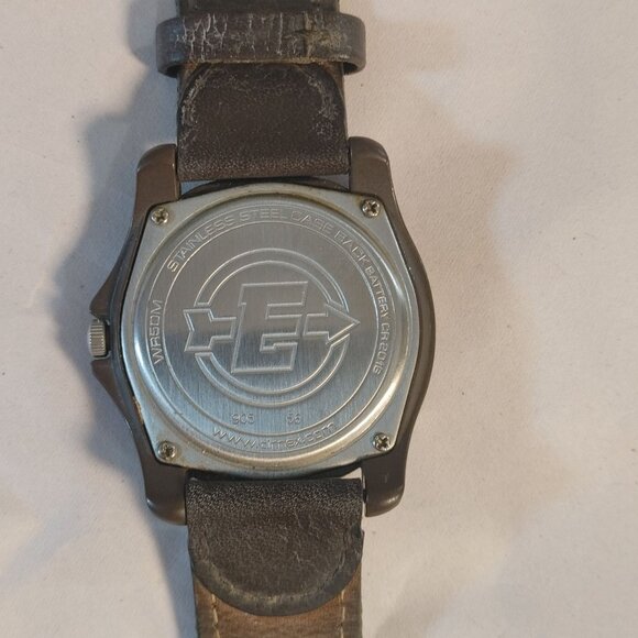 Timex Expedition Mens Watch Vintage Camper Brown Leather Green Fabric Strap 39mm - Picture 5 of 11